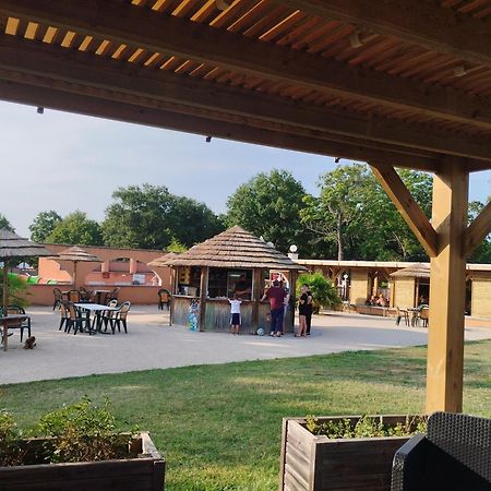 Camping Domaine De Senaud Albon Exterior photo