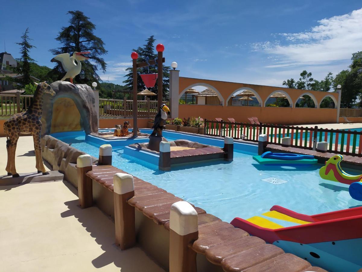 Camping Domaine De Senaud Albon Exterior photo