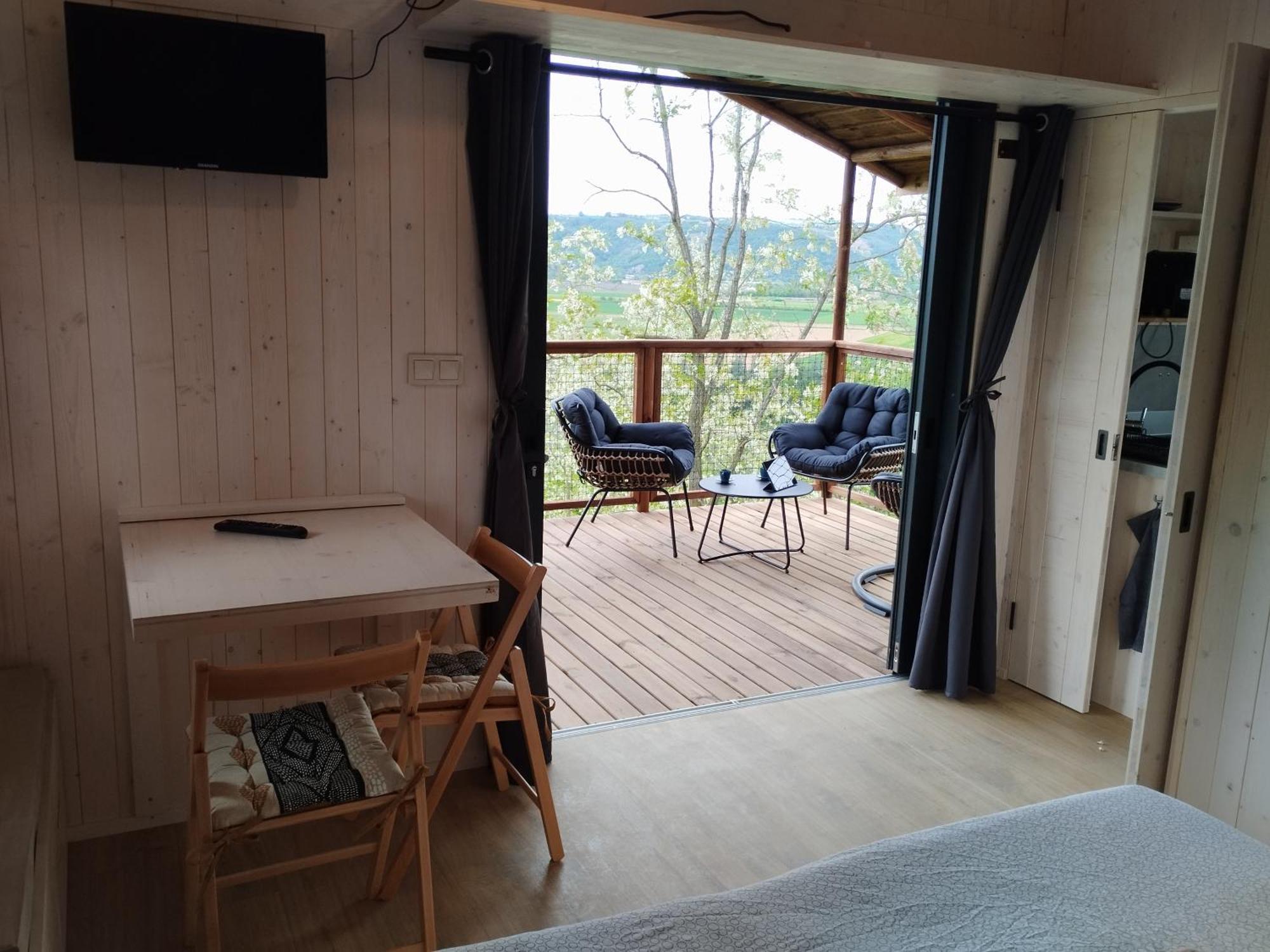 Camping Domaine De Senaud Albon Exterior photo