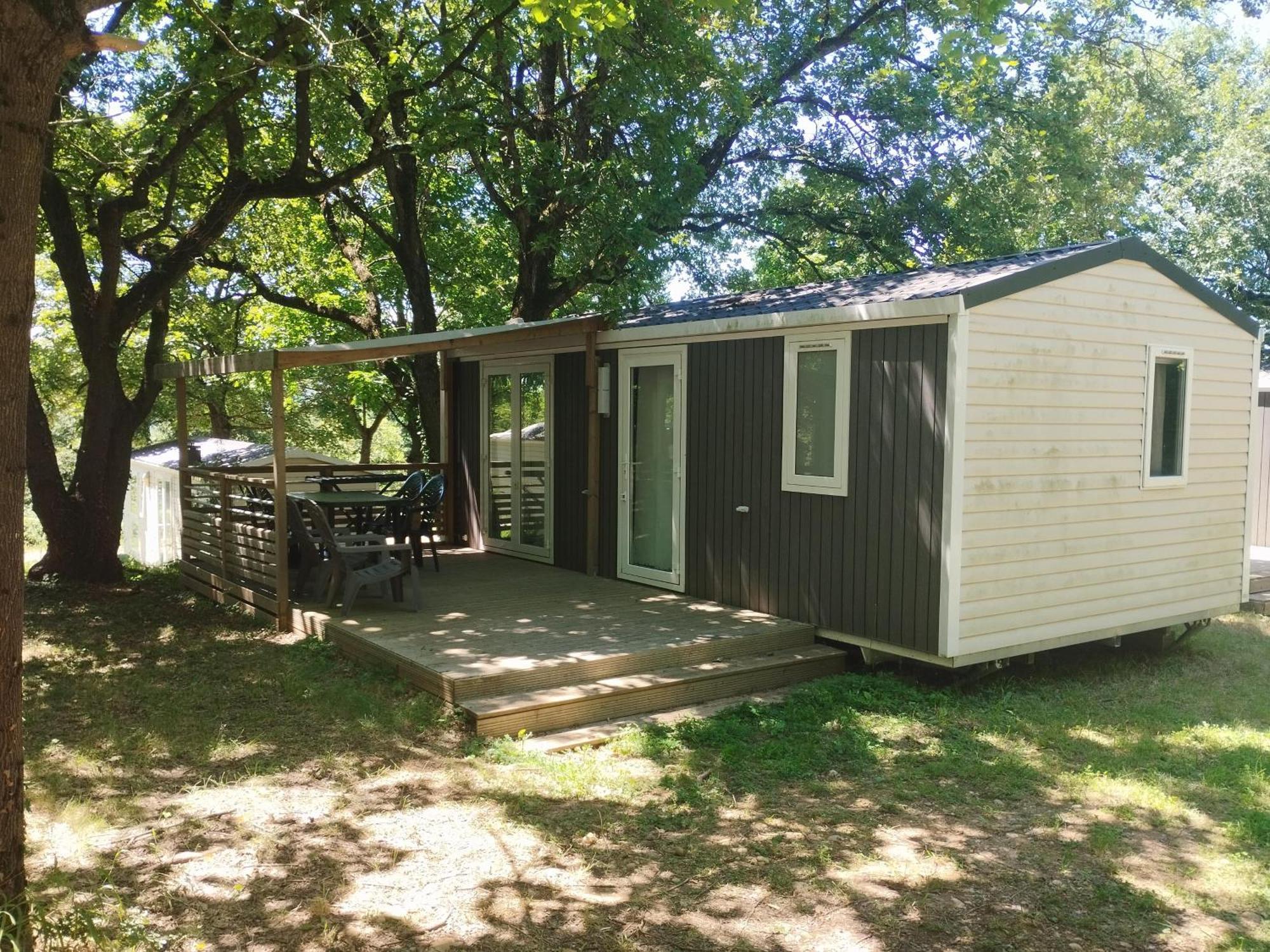 Camping Domaine De Senaud Albon Exterior photo